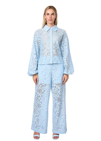 Oversized Balloon Sleeve Button Down Lace Shirt W/ Shirttail In Skyblue Solid