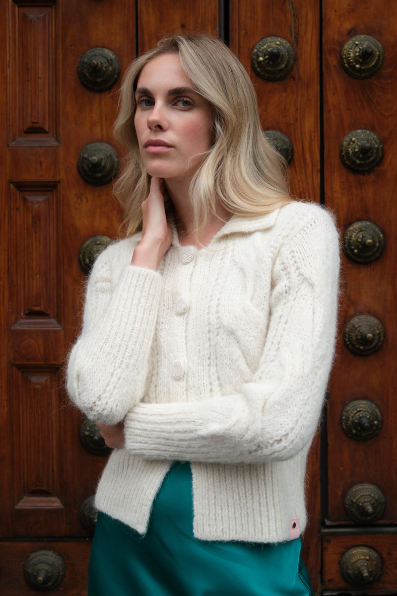 KNITWEARS
