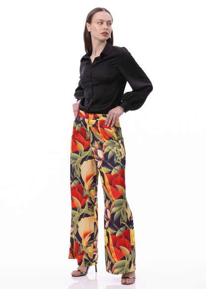 Pantalones palazzo de satén con detalle de pinzas y pliegues, pierna ancha y estampado floral digital