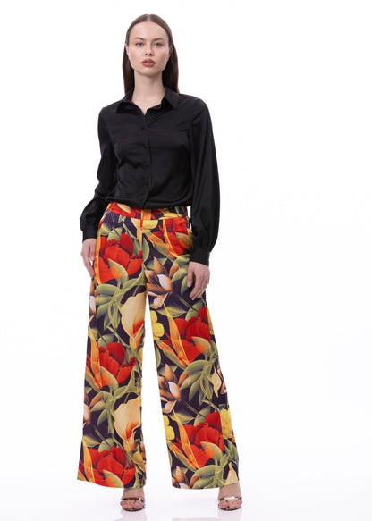 Pantalones palazzo de satén con detalle de pinzas y pliegues, pierna ancha y estampado floral digital