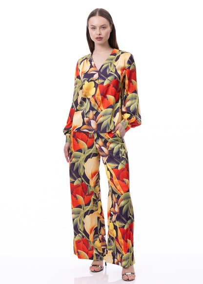 V-neck Pleat Detail Balloon Long Sleeve Blouse In Digital Floral Print